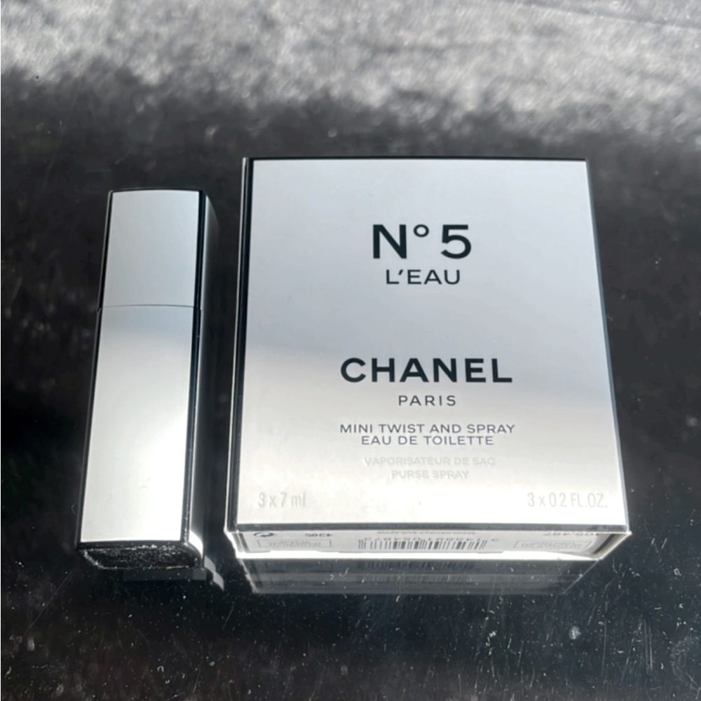 Chanel No.5 travel mini twist up with refills
